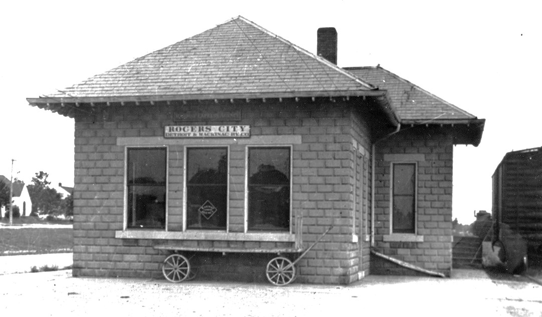 D&M Rogers City MI Depot